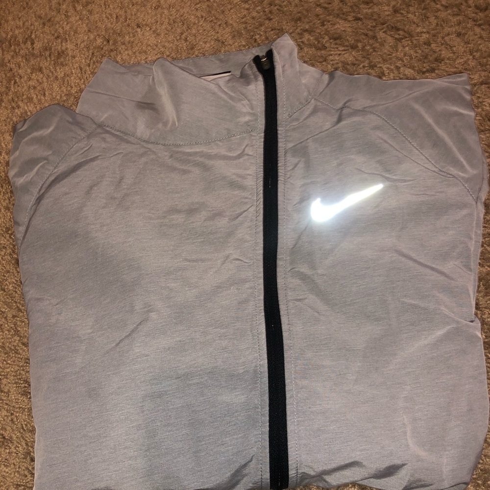 Nike Women’s Windbreaker